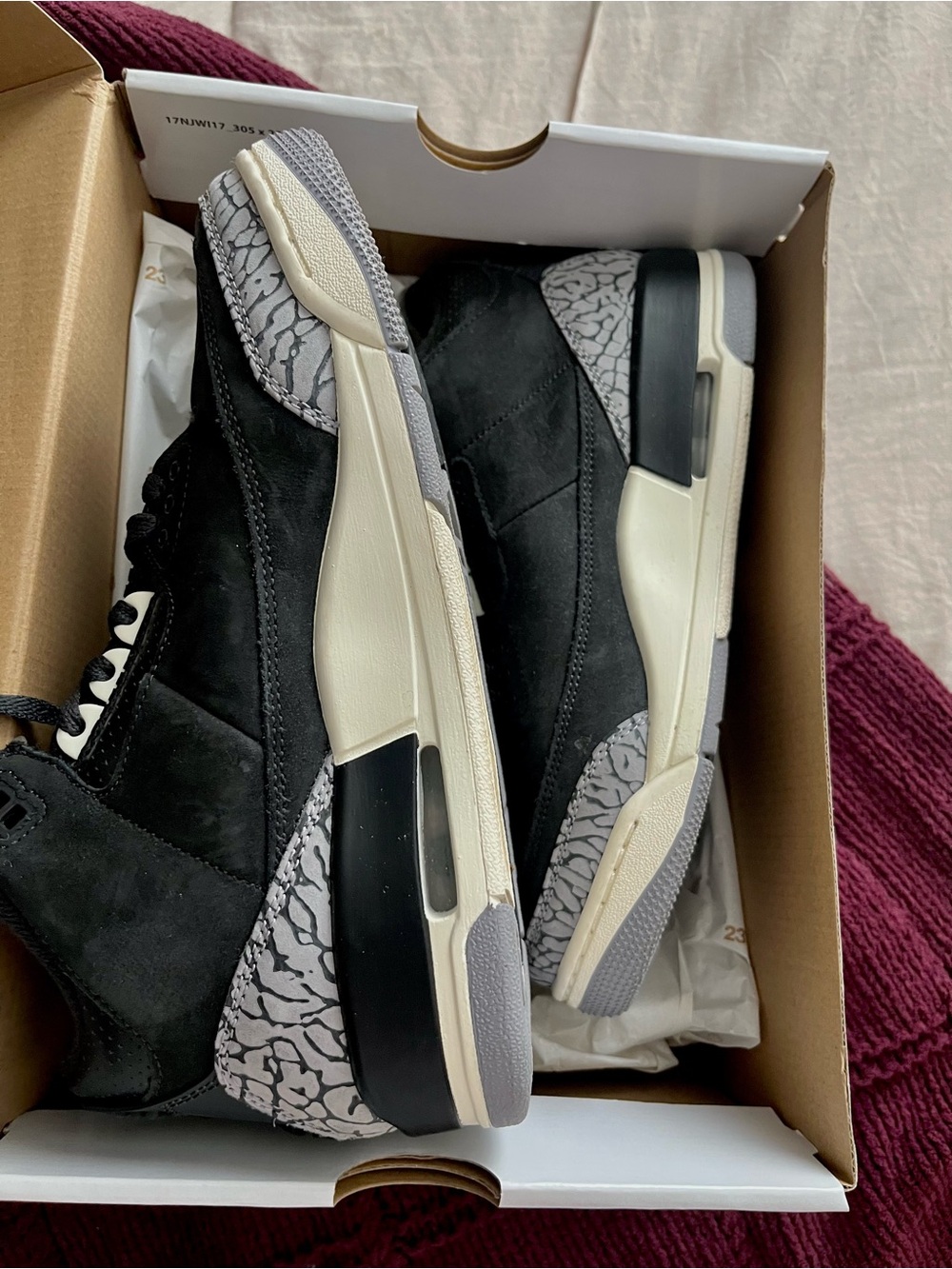 WMNS Air Jordan 3 Retro-Worn Once - Picture 2 of 7